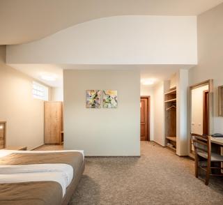 Hotel Kolping - Brasov - 7
