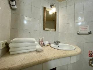 Old City Apartment - Odessa - 2