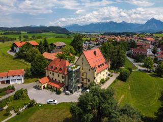 Schloss zu Hopferau - Hopferau - 7