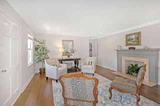 South Perry St - Lawrenceville - 0
