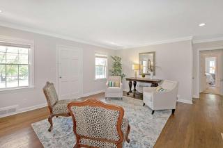 South Perry St - Lawrenceville - 1