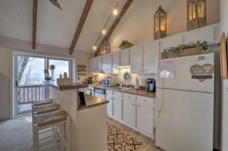 Beautiful Beech Mountain Condo with Private Balcony! - Beech Mountain - 3