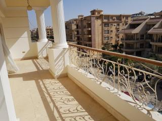 Elite Homes 3BR Sunny Apartment Families Only - 6th Of October - 2