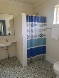 Valley View Motel - 1