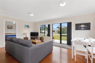 Pipi Cabin - Mangawhai Village Bach - Mangawhai - 9