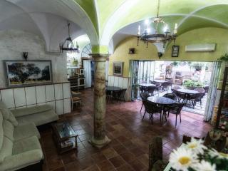 Hotel Las Palmeras by Vivere Stays - Zafra - 3