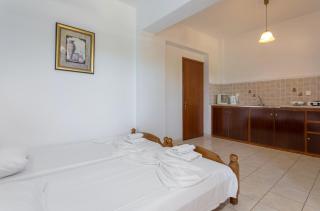 Anemomylos Studios - Private Pool, Family Escape, by ZanteWize - 3
