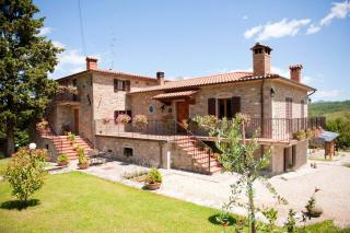 Cozy Apartment in Caprese Michelangelo 30m² + Pool - 0