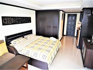 Large corner studio condo Jomtien - Jomtien Beach - 9