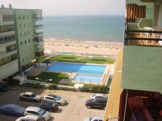 Modern Apartment in Matalascañas with Shared Pool - Matalascañas - 0