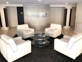 Luxurious Apartment in Brossard with Terrace - 7