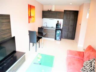 Park Lane Resort Jomtien - Condo Sleeps 2 - 4