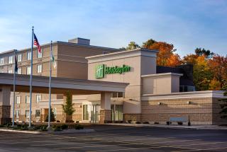 Holiday Inn Marquette by IHG - Marquette - 0
