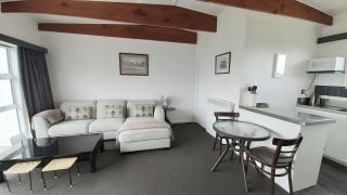 52sq Hawea Apartment, Lake and Mountain views!! - Wanaka - 7