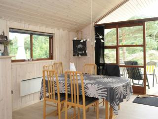 8 person holiday home in Blåvand - Ho - 4