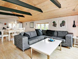 4 person holiday home in Hurup Thy-By Traum - Sønder Ydby - 3