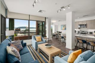 One Lakeside - 6