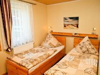 Cozy Baltic Escape for 2 Guests - 5