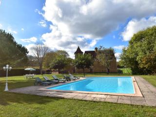 Holiday Home in Besse with Swimming Pool - Saint-Pompont - 5