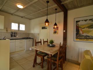 Modern holiday home with lovely garden - Saint-Honoré-les-Bains - 2