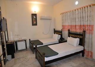 Step inn Hotel Sukkur - 7