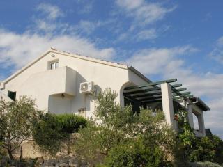 Holiday House in a quiet area,covered terrace - Veli Rat - 4