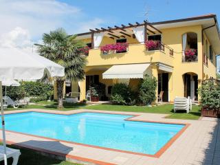 Belvilla by OYO Argentina Cinque - Lazise - 0
