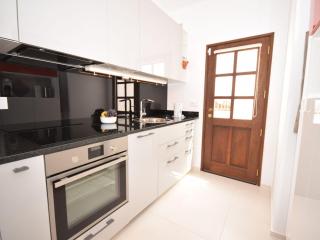 Modern holiday home in Olh o with terrace - Olhão - 8