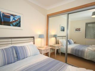 1 Crabshell Quay - 2