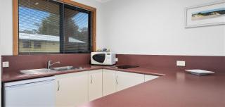 Marsden Court Apartments Now incorporating Marsden Court and Sharonlee Strahan Villas - Strahan - 3