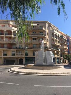 Appartamento in centro a Mentone vicino alla spiaggia Parcheggio privato INCLUSO! - 0