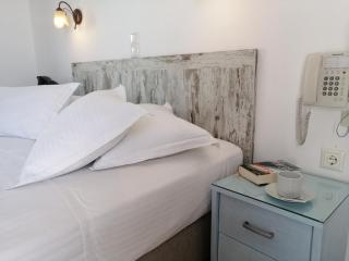 Christina Hotel, Adults Only, Heated Salt Water Pool - Naousa - 4
