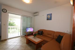 Two-Bedroom Apartment in Silo VII - 7