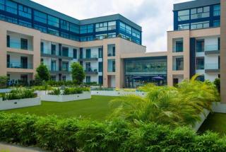 Embassy Gardens by Clifton - 5