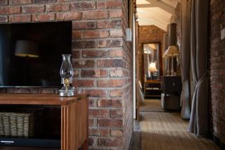 Tarry-Stone Cottages - 3