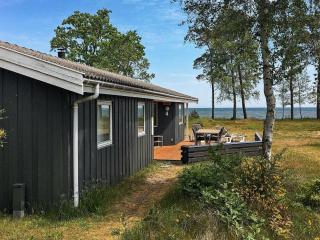 8 person holiday home in Nexø - Snogebæk - 4