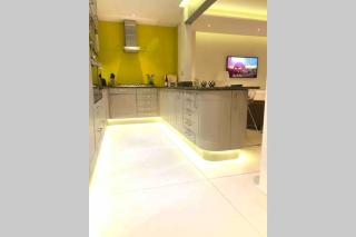 Marylebone Mayfair Hyde & Regents Park w1 - 6