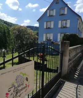 Les Locations de Stéphanie ,gîte L'Arbre Vert - Sondernach - 0