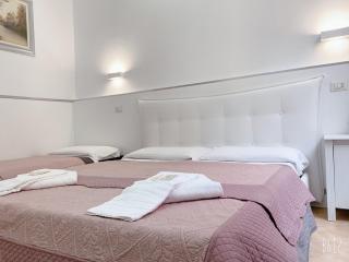 Golden Ratio - Rome - 8