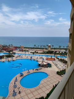 Porto Sokna with sea view pyramids apartments Family only - Ain Sokhna - 6