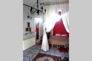 Romantic Studio Apartment in the heart of the city - Komárom - 6