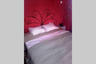 Romantic Studio Apartment in the heart of the city - Komárom - 1