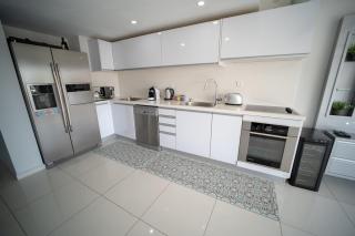 YalaRent Oasis Garden with Private Pool - 1