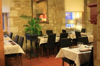 Logis Hotels- Auberge de la Tour - Hôtel et restaurant - Sauzet - 5