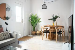 Tinto Townhouse by Olala Homes - 8