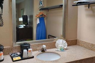 Quality Inn Flagstaff East I-40 - Flagstaff - 2