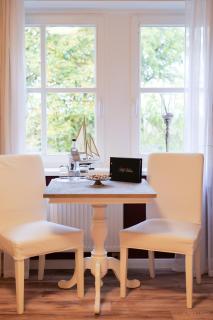 Hotel Hof Holm - 9