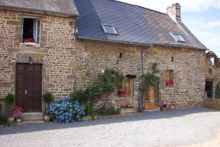 Beautiful 3-Bed Cottage in Passais-Villages - Saint-Siméon - 0