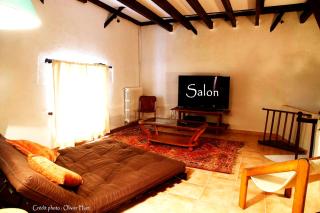 Villa spacieuse à Crastes avec piscine privée et vue montagne - 1