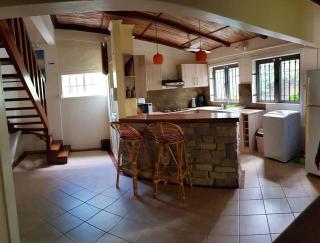 Cosy House in Blue Bay with Private Parking and Terrace - Blue Bay - 5